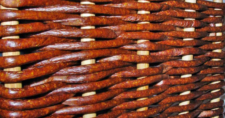 Mégis kolbászból van a kerítés Németországban
